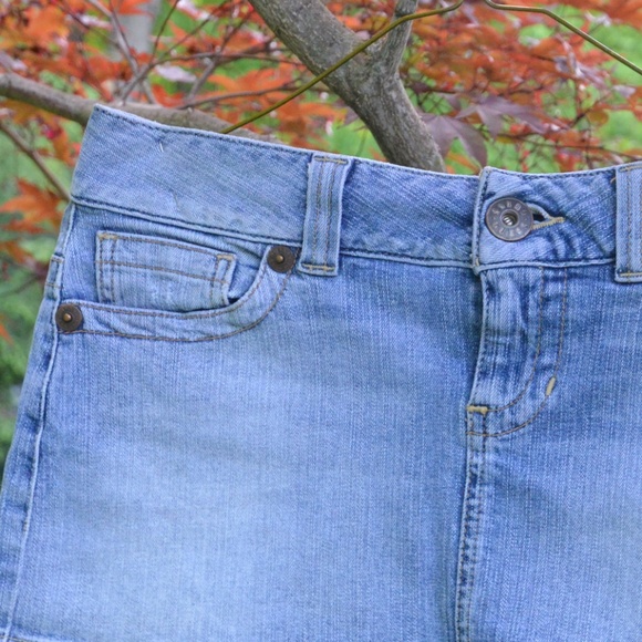 GUESS DENIM MINI SKIRT - Picture 2 of 6